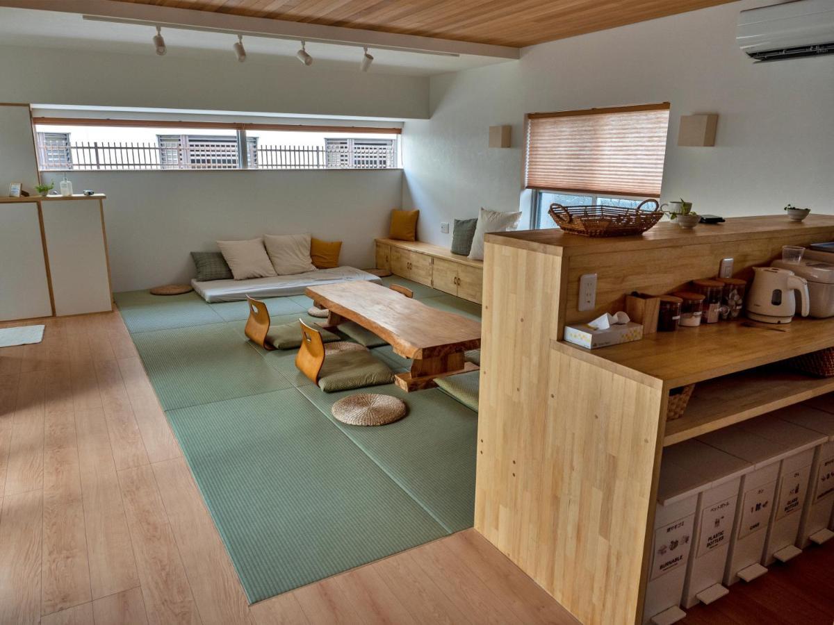 Guest House Ishigaki Ishigaki  Екстер'єр фото